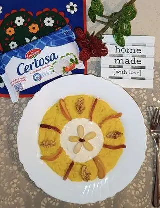 Ricetta "IL SOLE D'AUTUNNO": risotto allo zafferano con "cuore" di Certosa Classica Galbani e "raggi" di mela caramellata, sticks di speck e frutta secca di debbytoff80