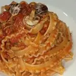 Ricetta Pasta pomodori e lumache