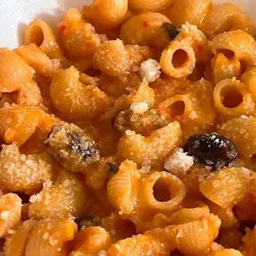Ricetta Pipette con crema di peperoni e olive taggiasche di CucinareLIGHTconAnna