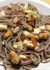 Ricetta Spaghetti di grano saraceno e pesce