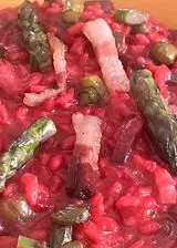 Ricetta Risotto rosa agli asparagi cipolla di Tropea e guanciale
