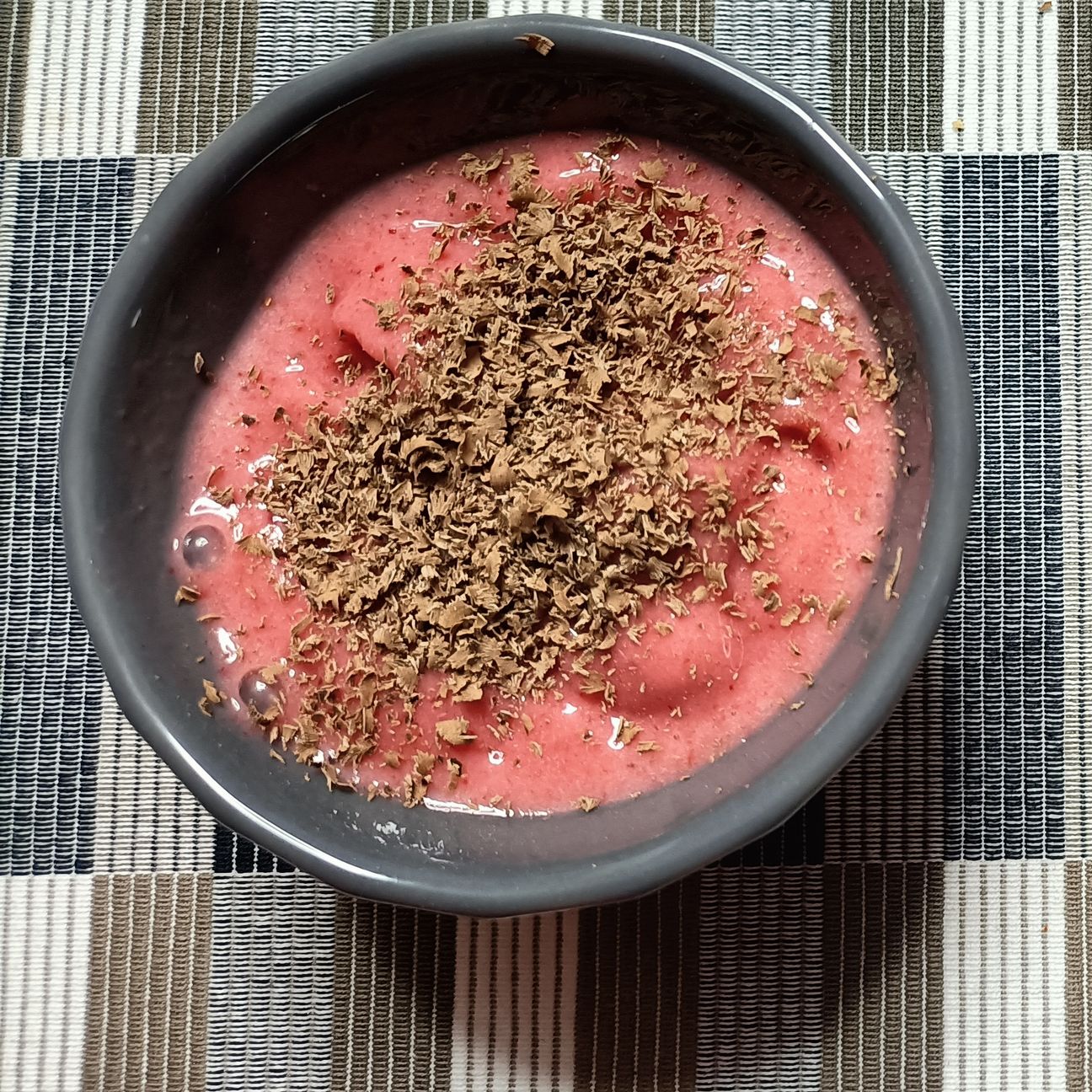 Gelato alla frutta light con fragole e banane