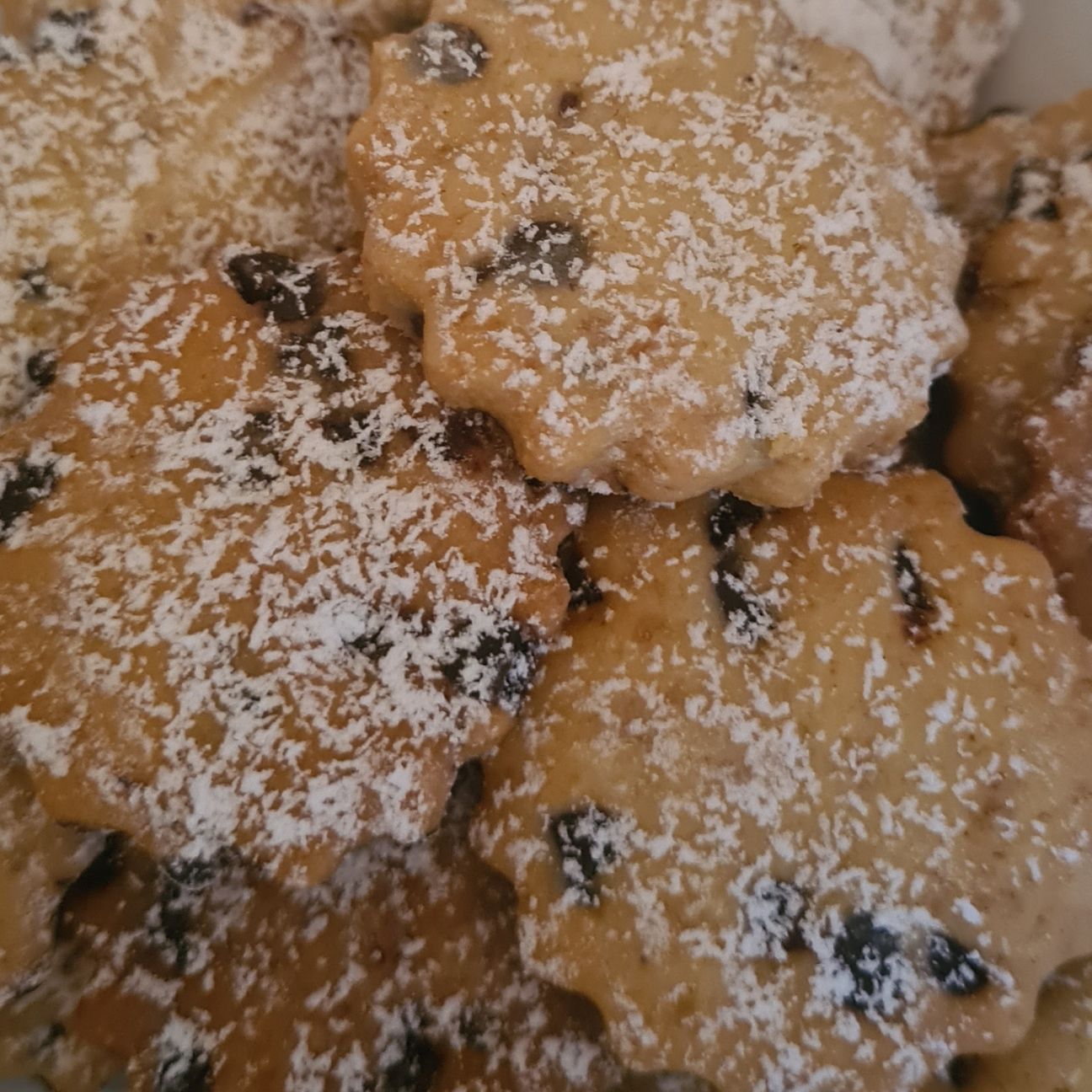 Biscotti con gocce di cioccolato