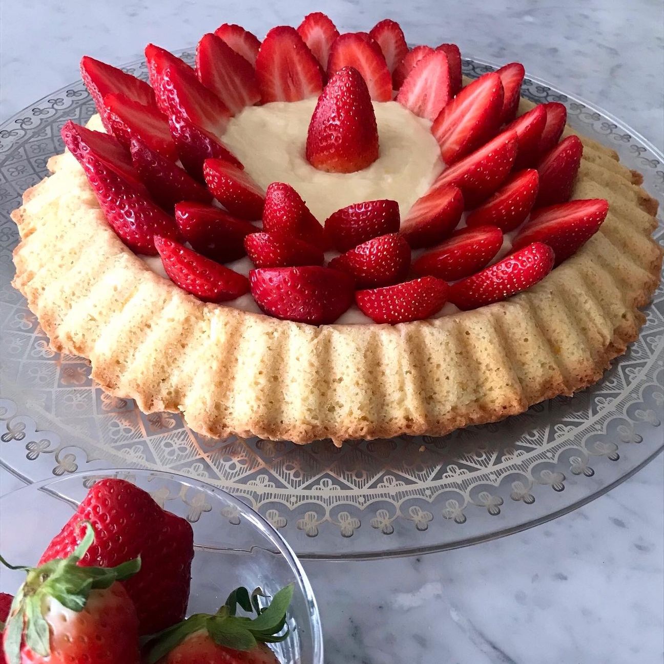 Crostata con crema pasticciera e fragole🍓😍