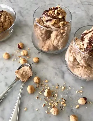 Ricetta Gelato alla nocciola senza uova e senza lattosio😍🍨 di midivertoacucinare