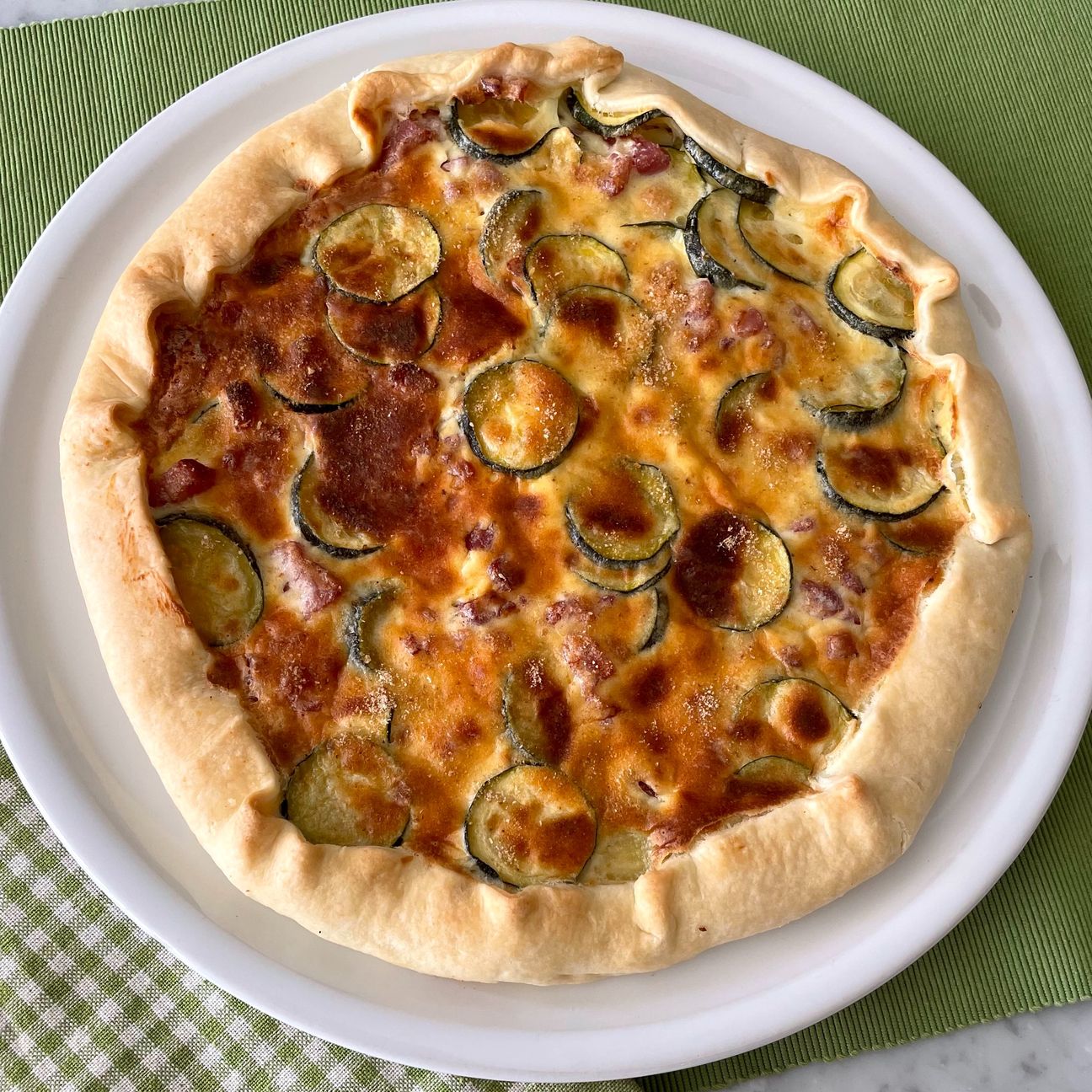 Torta salata con zucchine e pancetta 😋