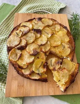 Ricetta Torta di patate😍 di midivertoacucinare