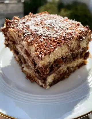 Ricetta Tiramisù cocco e crema alle nocciole😍 di midivertoacucinare