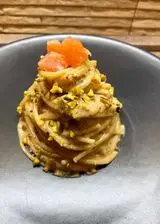 Ricetta Cacio e pepe al pistacchio con tartare di salmone affumicato 