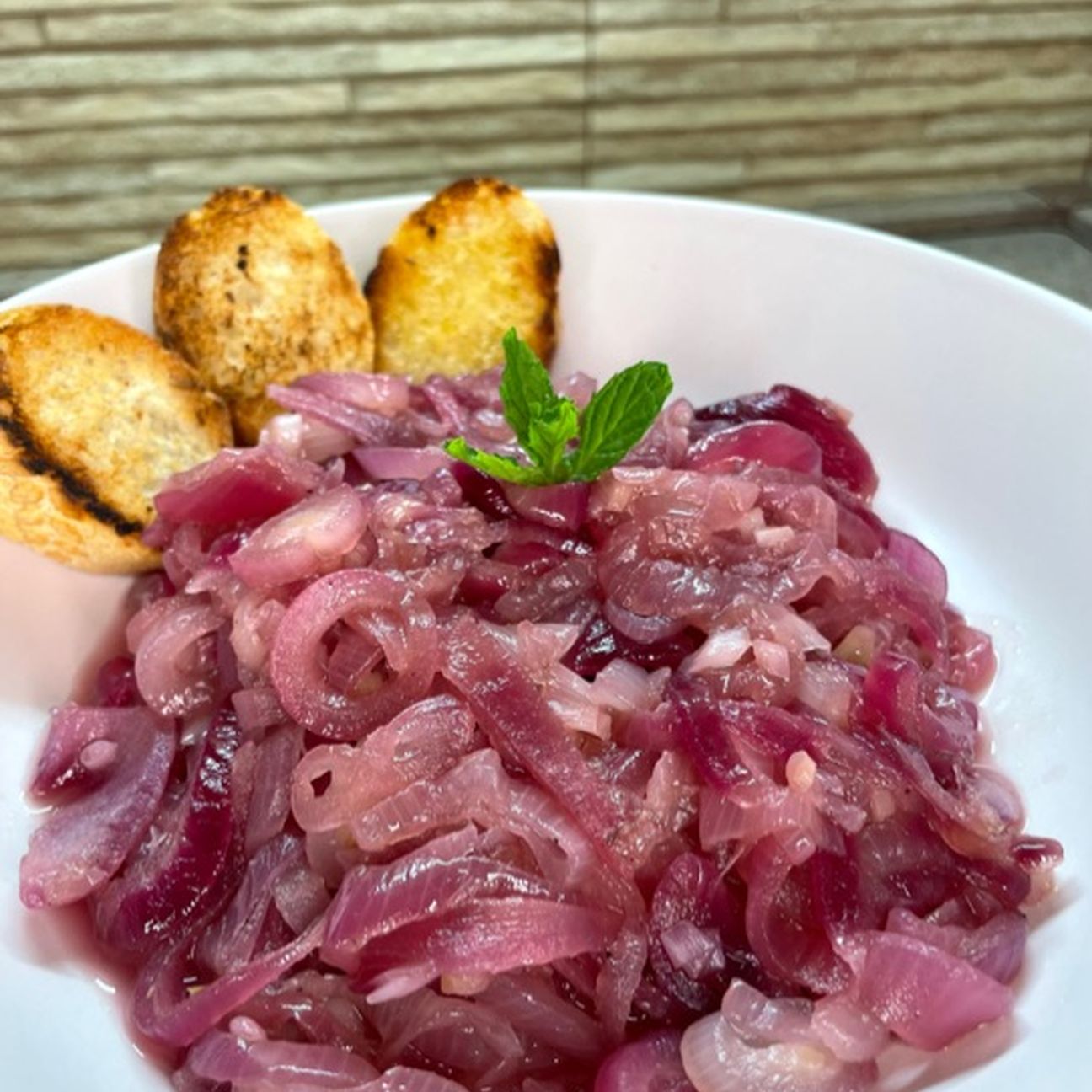 Cipolle in agrodolce