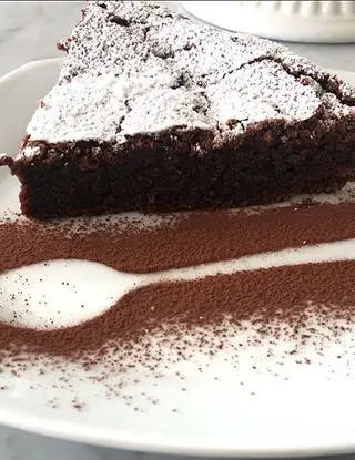 Ricetta Torta tenerina 🍫 di midivertoacucinare