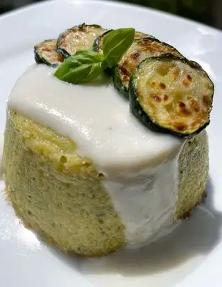 Ricetta Flan di zucchine e crema di pecorino🥒 di midivertoacucinare