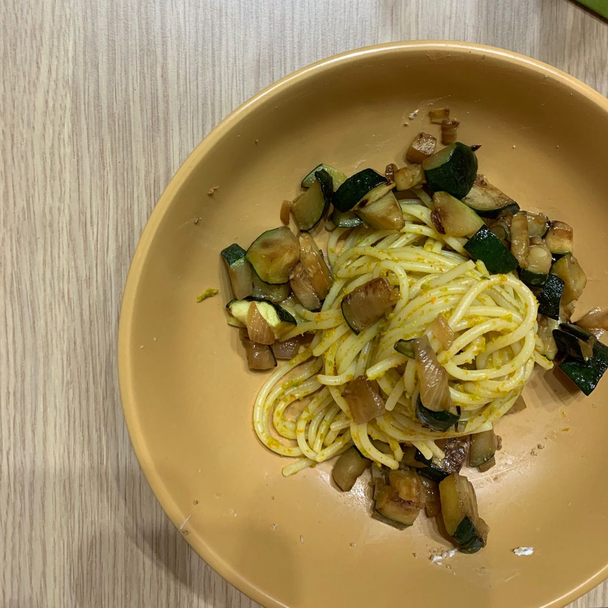 Spaghetti di zucchine crude ~ fiordizucca - cibo, ricette, viaggi