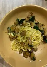 Ricetta Spaghetti Zucchine e Fiori di Zucca