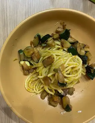 Ricetta Spaghetti Zucchine e Fiori di Zucca di samuelebarlocco