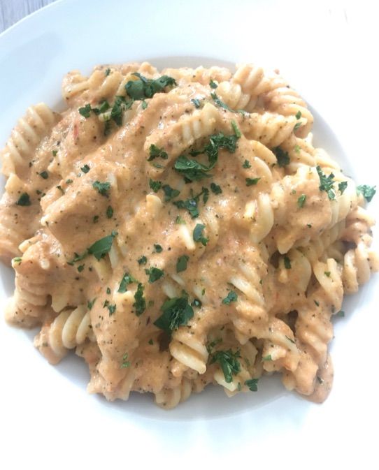 Pasta con crema di zucchine e bacon