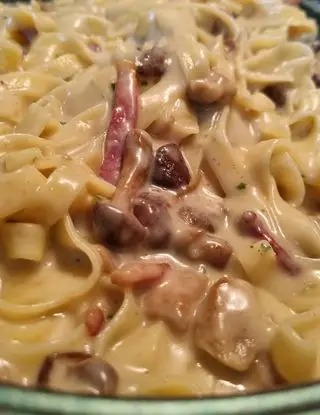 Ricetta Tagliatelle con funghi porcini, speck e besciamella di ipasticcidiangyesara