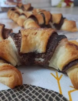 Ricetta Cornetti di pasta sfoglia con nutella di Cucina_insieme_a_elvira