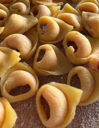 Ricetta Tortellini alla Bolognese di nonna.nerina