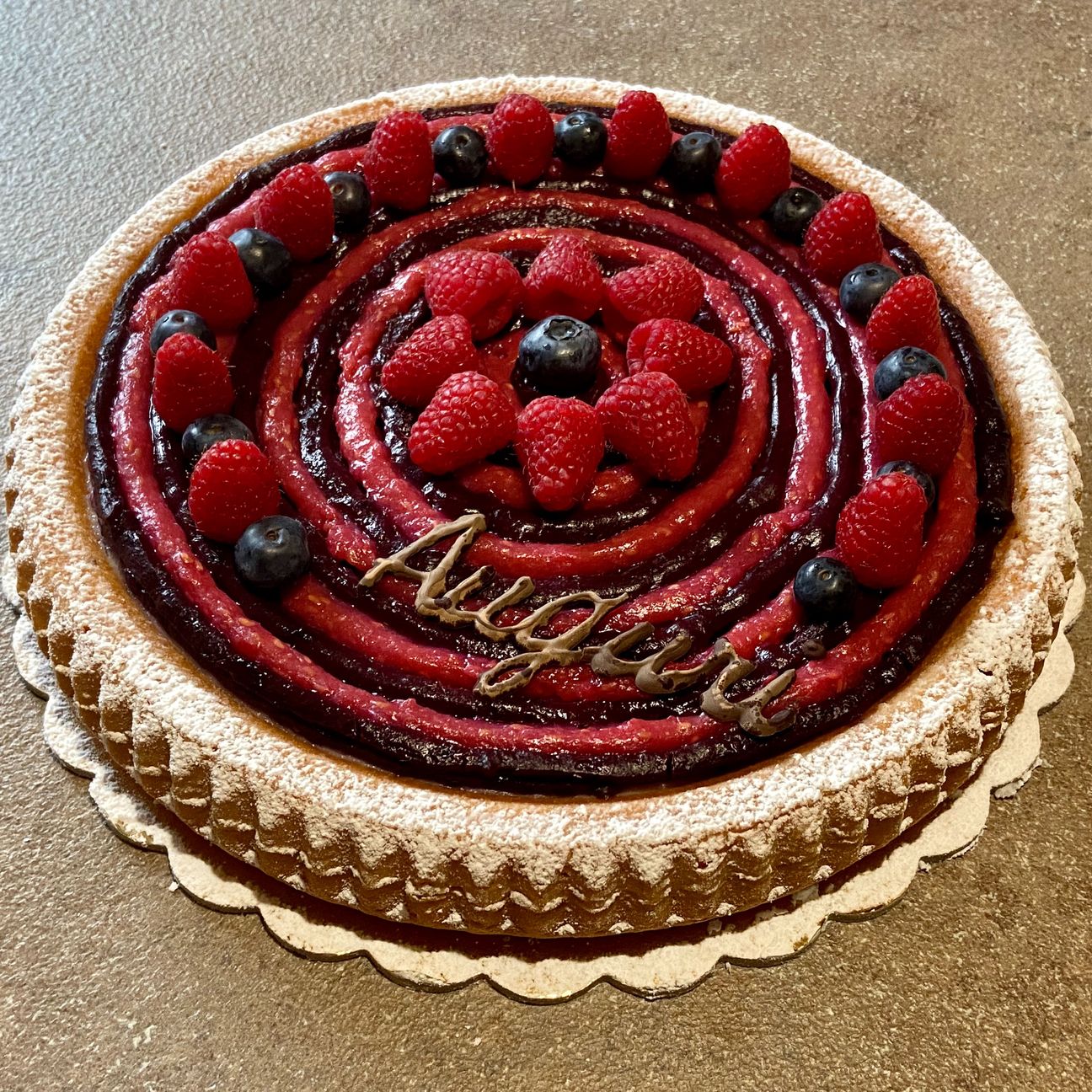 Crostata morbida ai frutti di bosco
