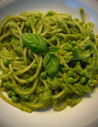 Ricetta Spaghetti alla crema di piselli e basilico di chiara.fusetti94