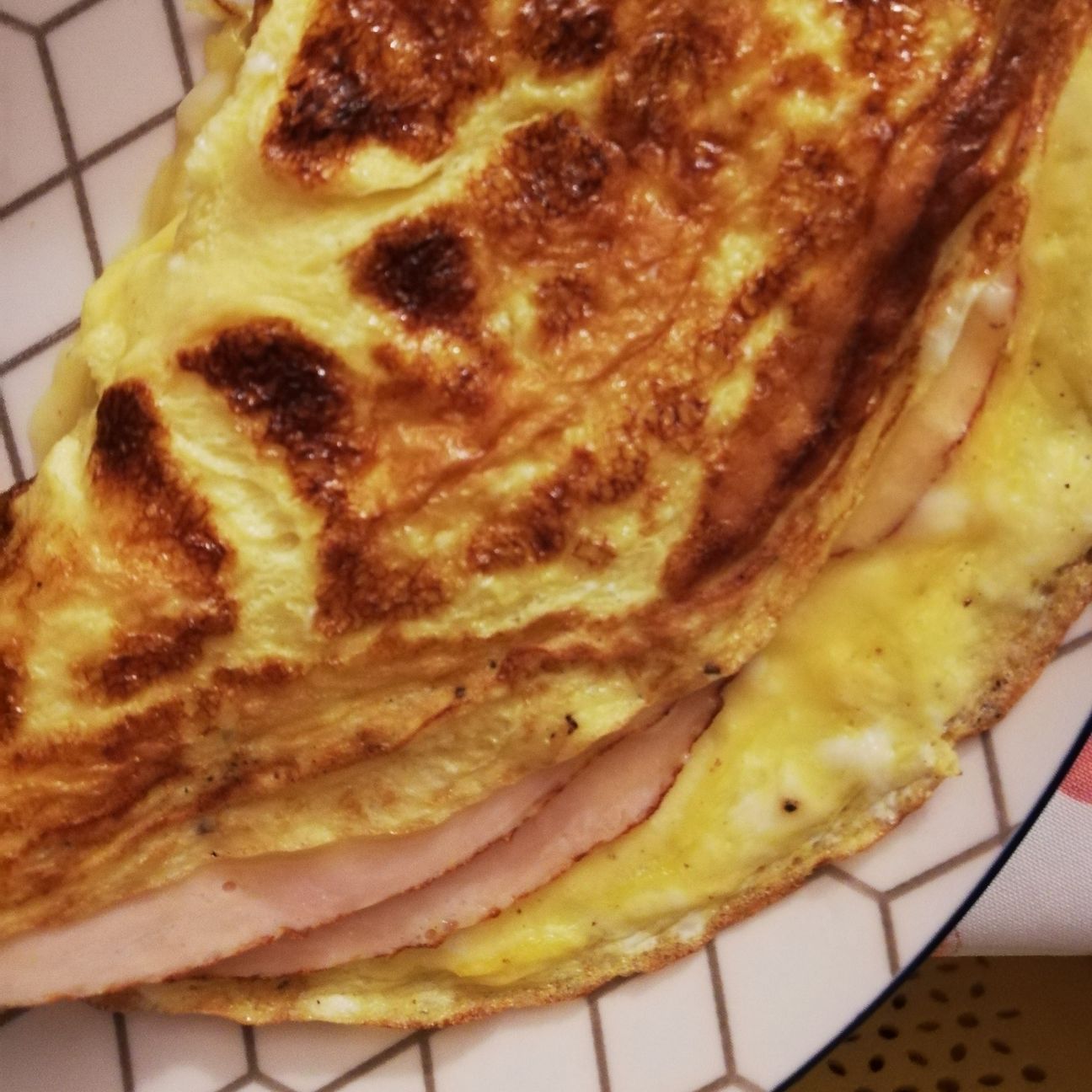 Omelette prosciutto e formaggio