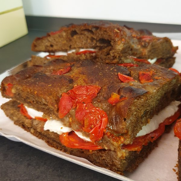 Focaccia ai 7 cereali farcita ❤