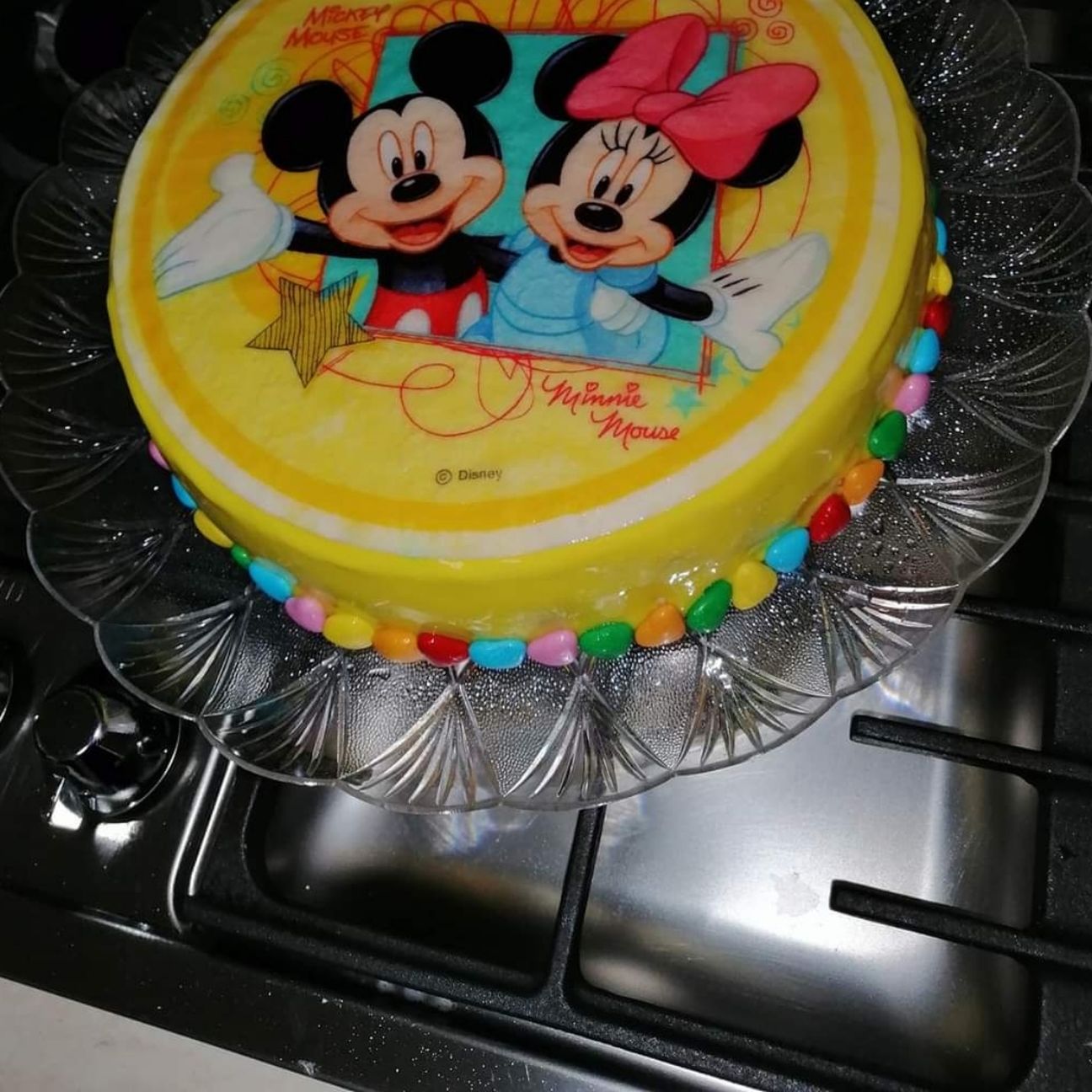 Torta con glassa a specchio