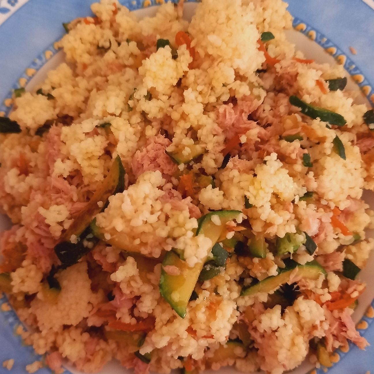 Couscous con verdure e tonno