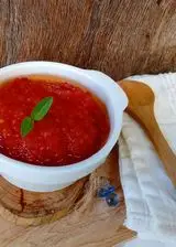 Ricetta Salsa di pomodoro e verdure, veloce.