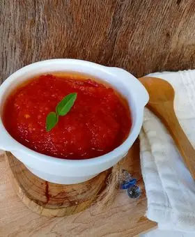 Ricetta Salsa di pomodoro e verdure, veloce. di pupiepappe