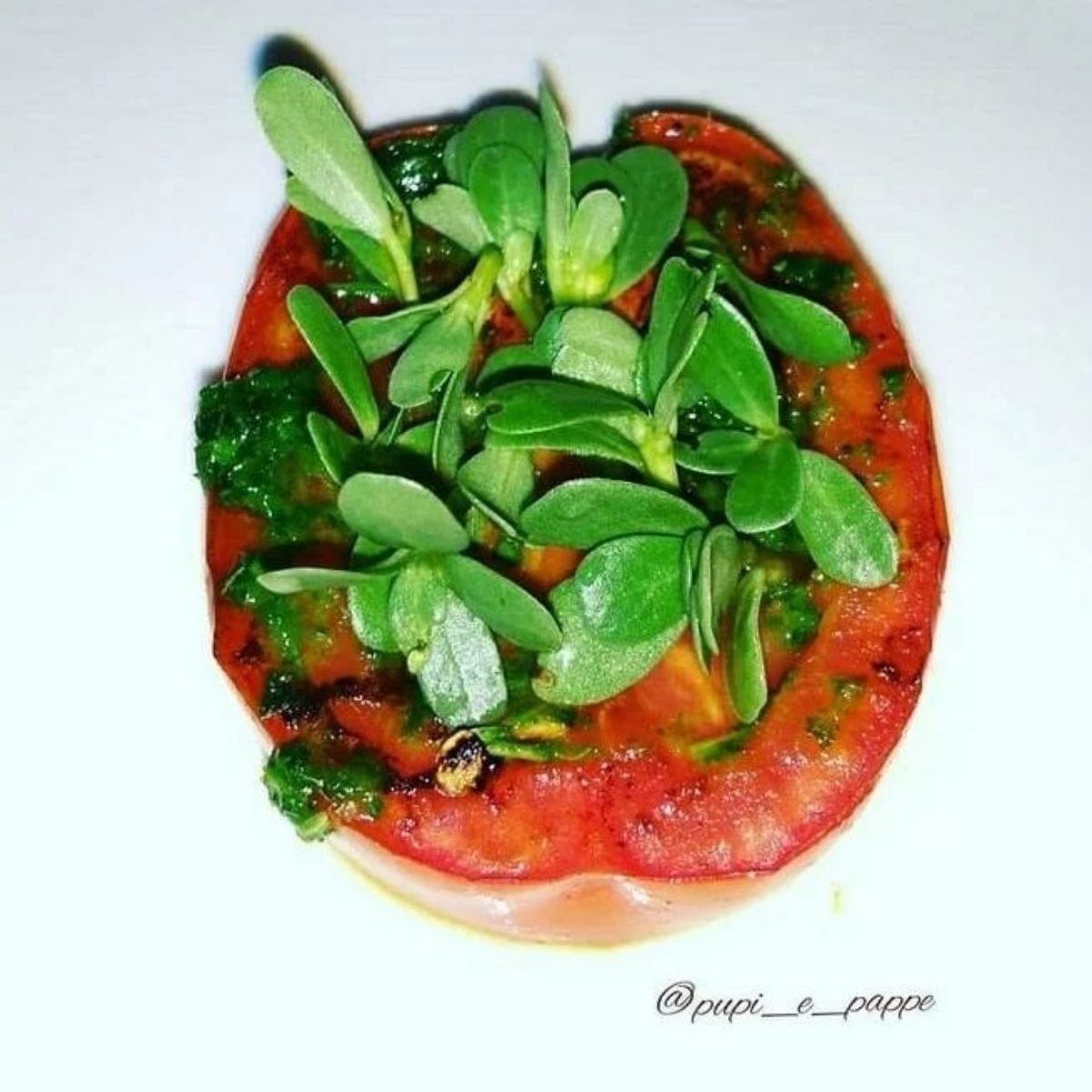 POMODORI IN PADELLA CON SALSA VERDE E PORTULACA