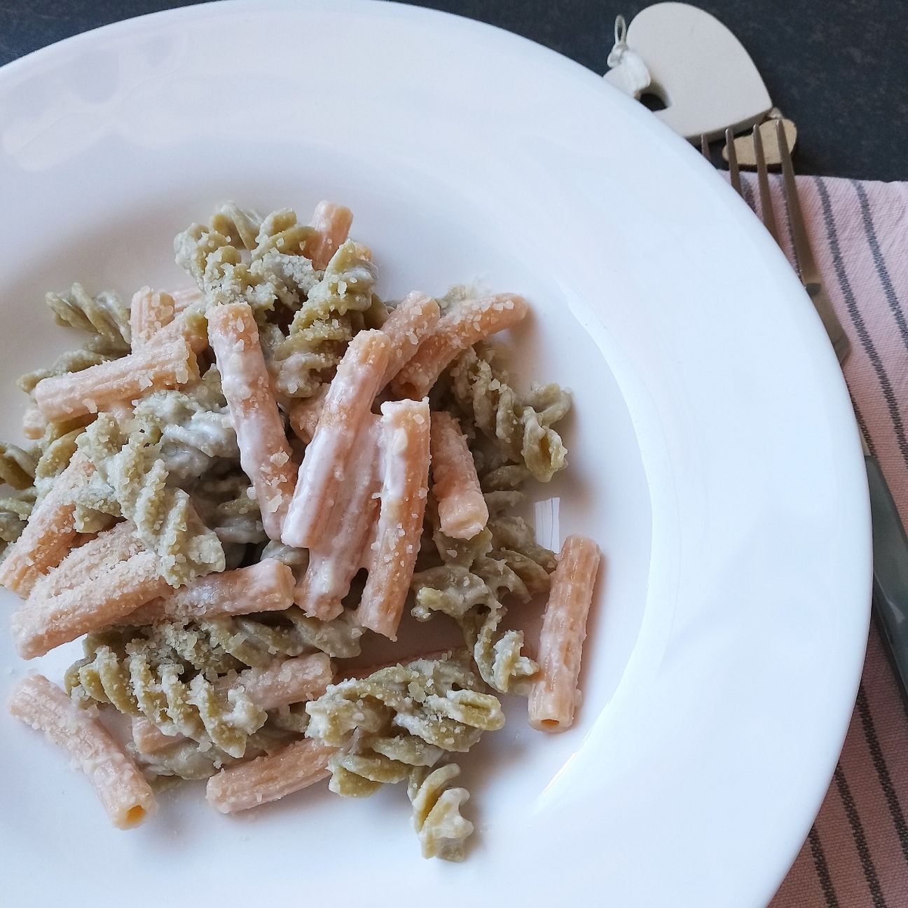Pasta mista di legumi allo yogurt