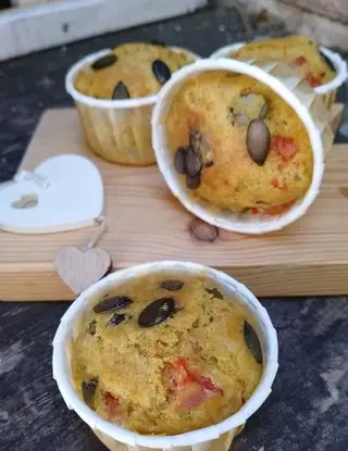 Ricetta Muffins salati alle olive verdi, tonno e pomodoro di pupiepappe