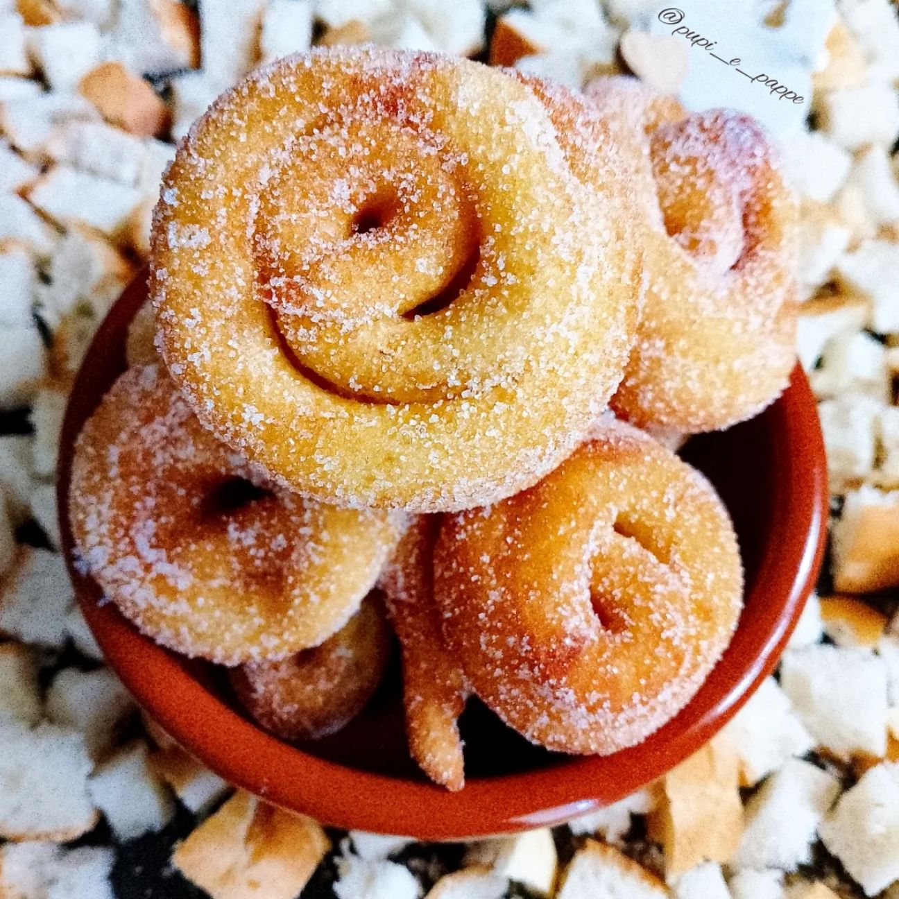 Zeppole di pane raffermo