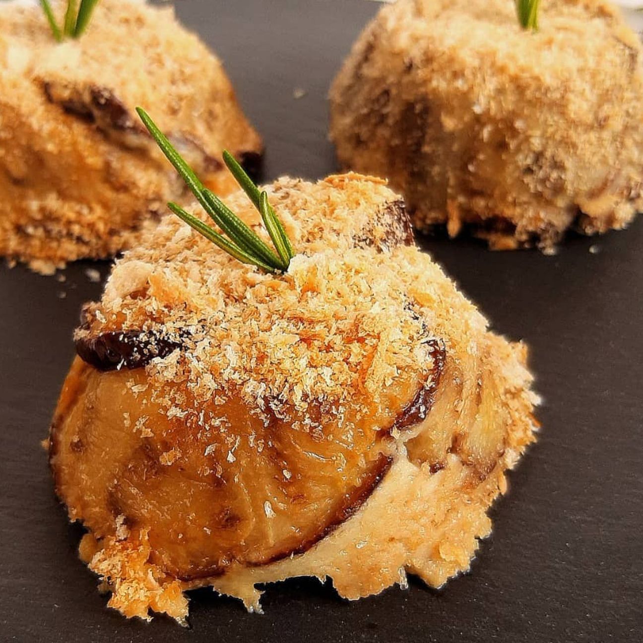 Scrigno di melanzane con crema di stracchino🍆