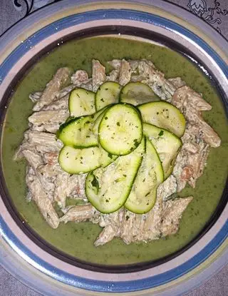 Ricetta Pasta panna, gamberi e zucchine in tre consistenze di emmanuele_montaldo