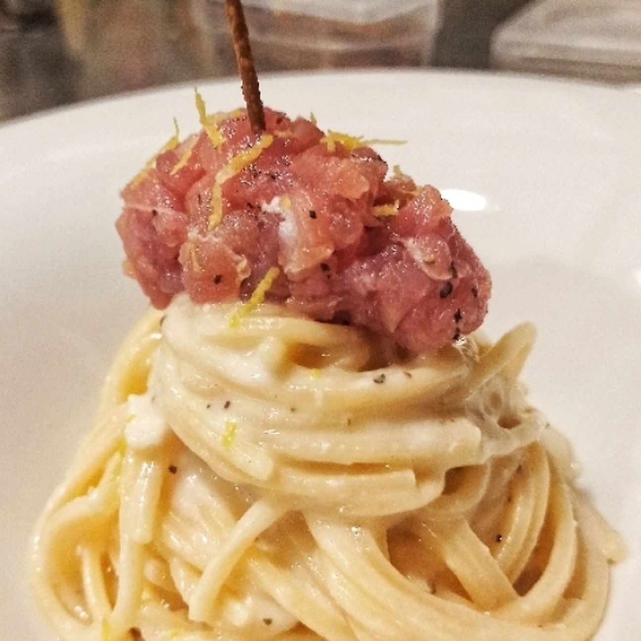 Spaghettone cacio pepe tonno rosso