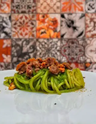 Ricetta Spaghettone crema di bietole salsiccia e Tarallo di chef_vincenzo_campanale