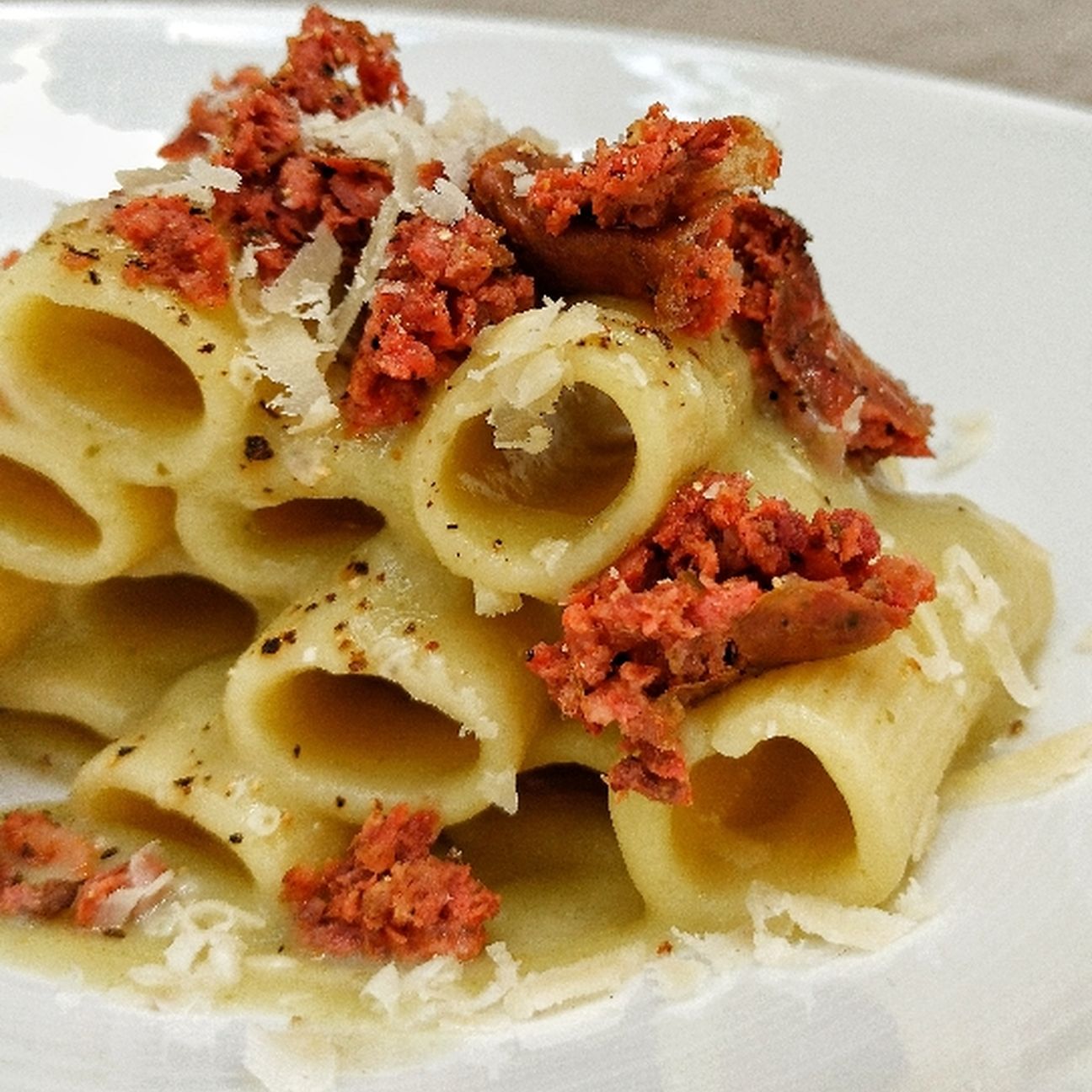 Rigatoni broccolo romano salsiccia affumicato