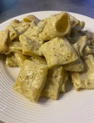 Ricetta Paccheri crema di burrata pancetta e pistacchi di Mory01