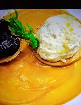 Ricetta Baccalà mantecato con yogurt e zenzero, su crema di zucca e zest di arancia e funghi cardoncelli croccanti al timo in cestino di Kataifi di chef_mike