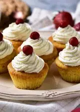 Ricetta Cupcakes crema e fragoline