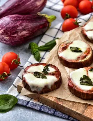 Ricetta Pizzette di melanzane  di giapprovato