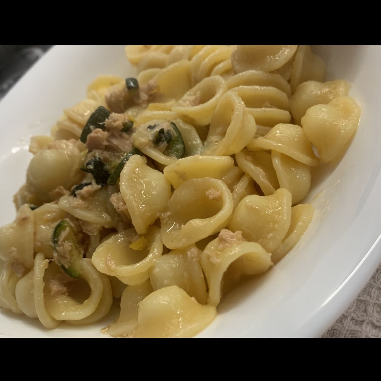 Orecchiette tonno e zucchine