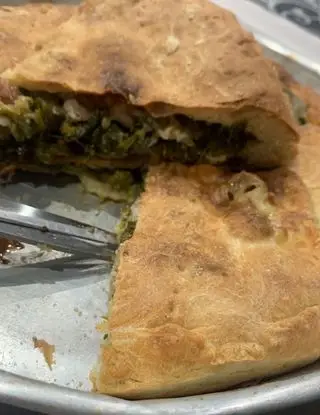 Ricetta Pizza ripiena friarielli e salsicce di serykekkod2