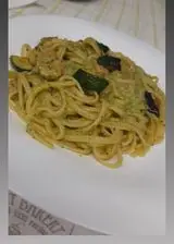 Ricetta Linguine zucchine e gamberetti