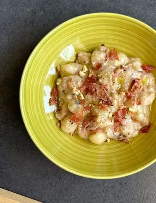 Ricetta GNOCCHI CON SPECK, NOCI E FONDUTA DI ASIAGO di giorgiasbakery