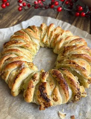 Ricetta GHIRLANDA DI PASTA SFOGLIA di giorgiasbakery