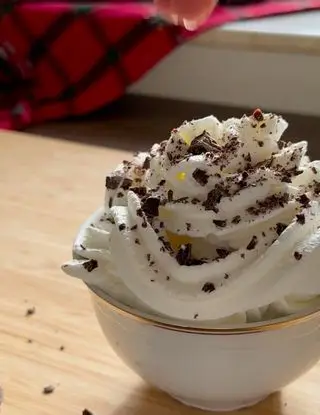 Ricetta Cioccolata Calda con Panna di giorgiasbakery